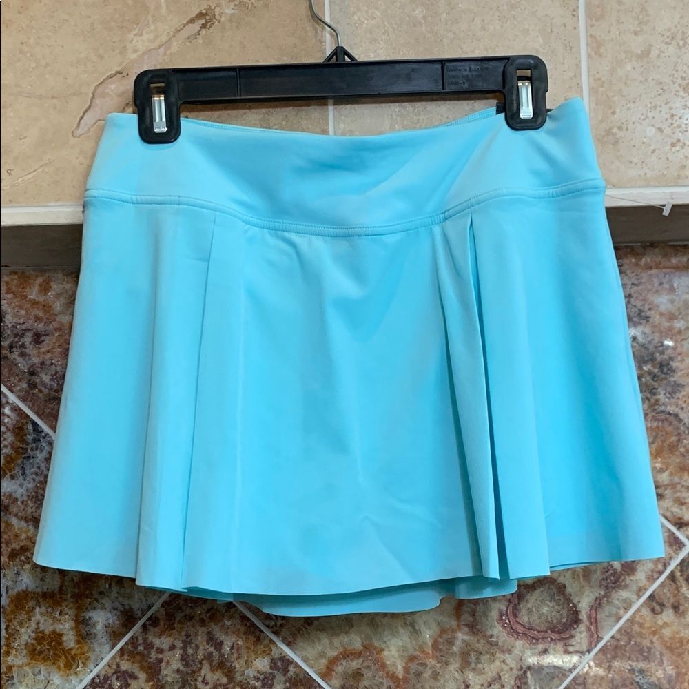 NWT Nike Dri-FIT Baby Blue Pleated Tennis Skirt Built In Shorts Medium Standard